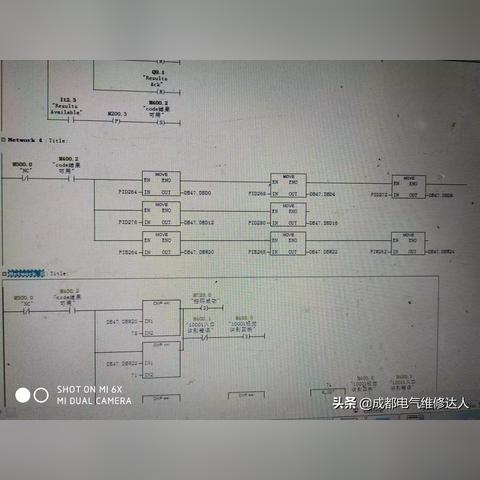 触摸屏PLC控制器，提高工业自动化水平的关键利器