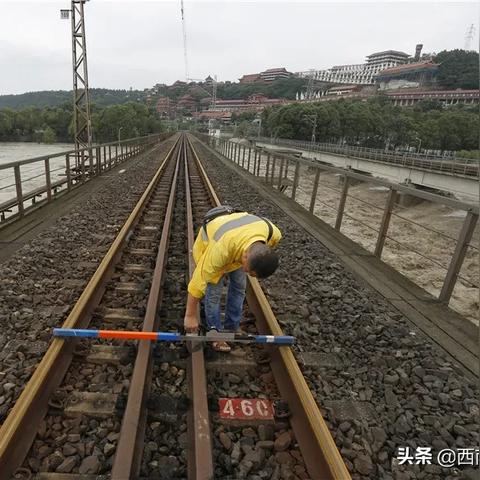 水文监测数据异常原因及解决方案