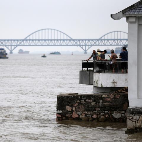 浅谈水文监测