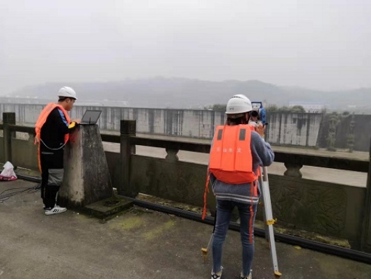 水文断面监测，守护江河健康的眼睛